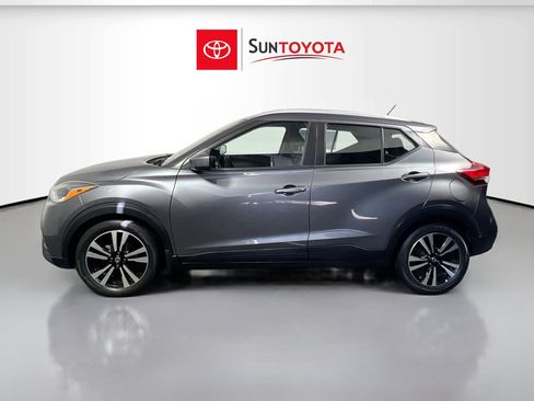 Used 2019 Nissan Kicks SV image 7