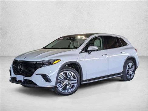 Certified 2023 Mercedes-Benz EQS 450+ SUV image 5