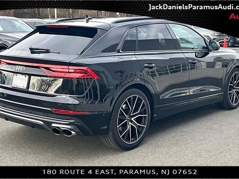 Used 2022 Audi SQ8 Premium Plus w/ Black Optic Package image 2