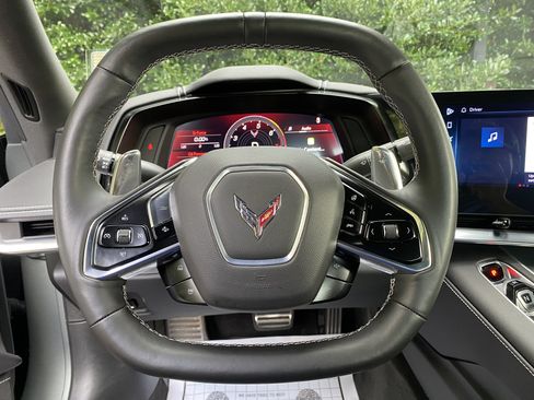 Used 2024 Chevrolet Corvette Stingray Preferred Cpe w/ Battery Protection Package RWD image 19