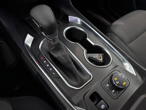 Certified 2023 Chevrolet Traverse LT image 22