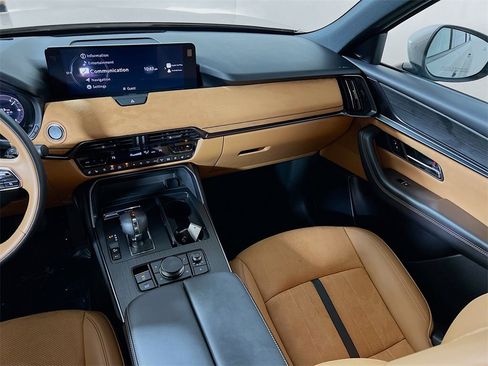 Used 2024 MAZDA CX-90 3.3 Turbo S w/ Premium Plus image 19