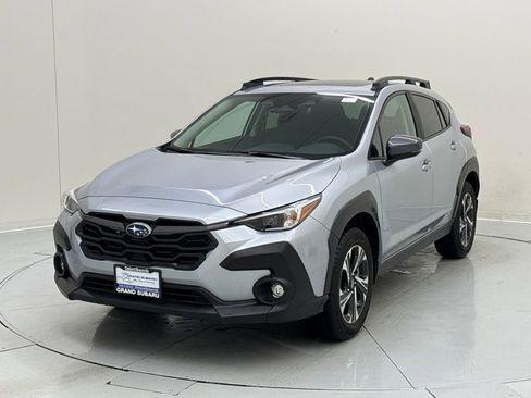 Used 2026 Subaru Crosstrek 2.0i Premium image 1