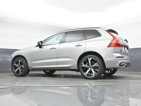 Used 2024 Volvo XC60 B5 Ultimate w/ Climate Package AWD/4WD image 15