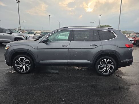 Used 2021 Volkswagen Atlas SEL Premium AWD/4WD image 4