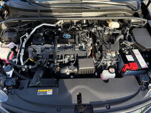 Used 2023 Toyota Corolla LE w/ Carpet Mat Package (TMS) AWD/4WD image 20