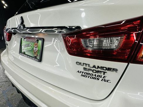 Used 2019 Mitsubishi Outlander Sport ES FWD image 30