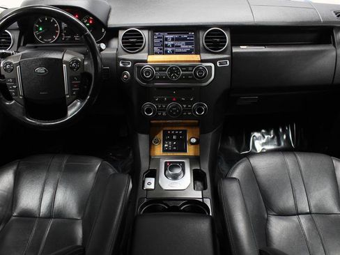 Used 2015 Land Rover LR4 HSE AWD/4WD image 9