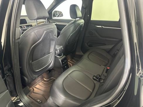 Used 2018 BMW X1 xDrive28i w/ Convenience Package AWD/4WD image 19