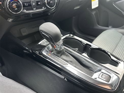 New 2026 Chevrolet Trax LT w/ Driver Confidence Package image 19