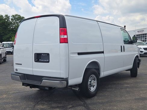 New 2025 Chevrolet Express 2500 w/ Driver Convenience Package image 10