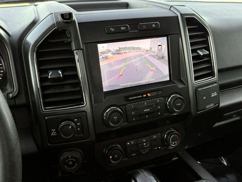 Used 2020 Ford F150 XLT w/ Equipment Group 302A Luxury AWD/4WD image 45