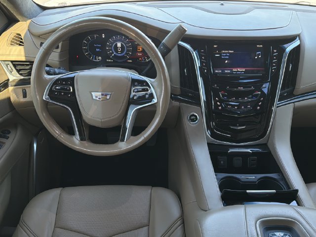 Used 2019 Cadillac Escalade Platinum RWD image 24