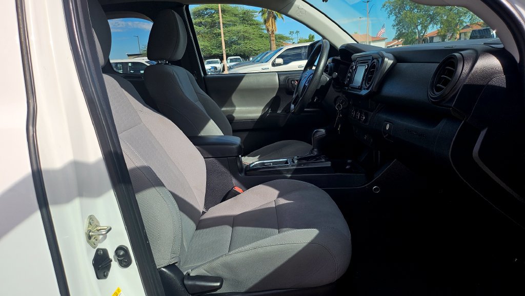 Used 2019 Toyota Tacoma SR RWD image 18
