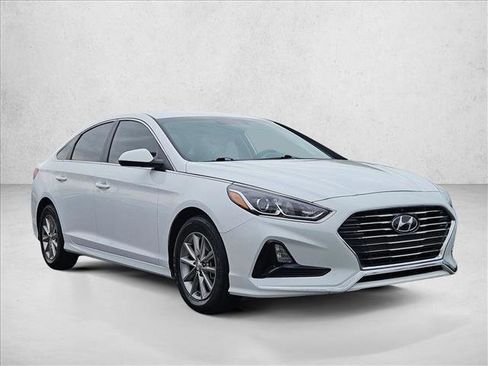 Used 2019 Hyundai Sonata SE image 3