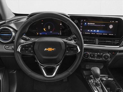 New 2026 Chevrolet Trax ACTIV FWD image 4