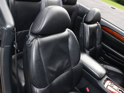Used 2002 Lexus SC 430 Convertible RWD image 30