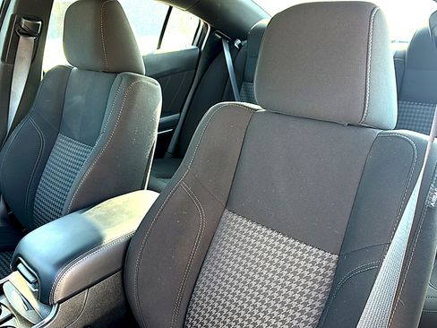 Used 2023 Dodge Charger SXT image 14