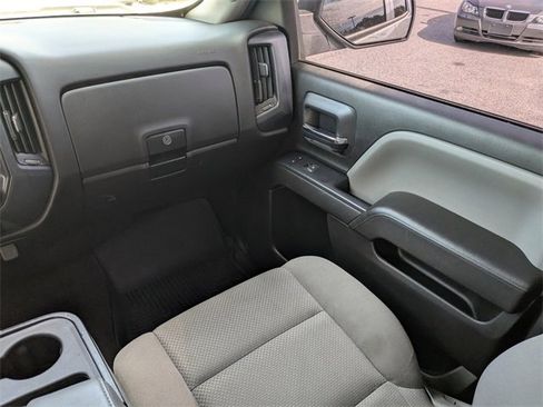 Used 2018 Chevrolet Silverado 1500 Custom w/ Custom Value Package image 18