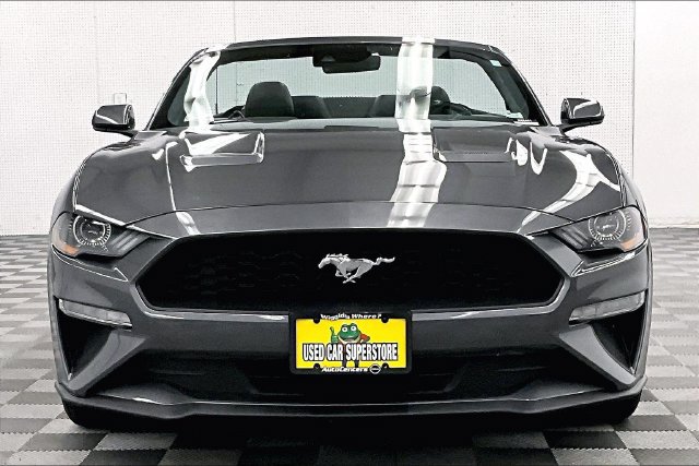Used 2023 Ford Mustang Premium RWD image 4