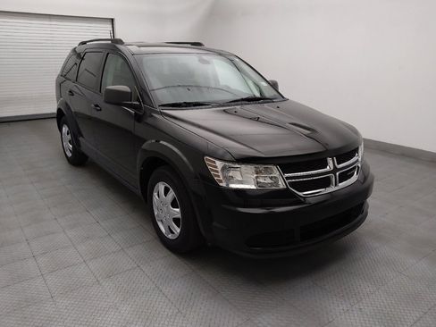 Used 2019 Dodge Journey SE FWD image 13
