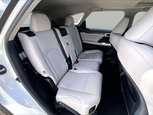 Used 2022 Lexus RX 350L FWD w/ Premium Package image 20