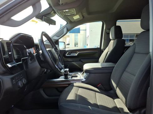 Used 2023 Chevrolet Silverado 1500 RST w/ Z71 Off-Road Package image 24