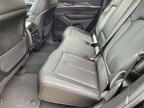 Used 2025 Jeep Grand Cherokee Limited w/ Trailer Tow Package image 4