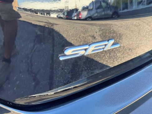Used 2023 Ford Edge SEL w/ Convenience Package AWD/4WD image 10
