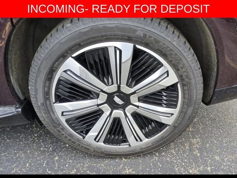 Used 2025 Cadillac Escalade IQ Luxury 2 w/ LPO, Premium Carpet Package AWD/4WD image 10