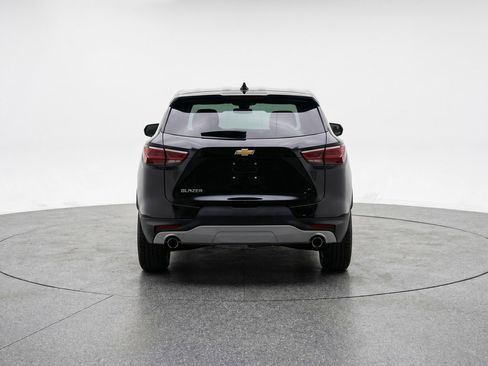 Used 2025 Chevrolet Blazer LT FWD image 7