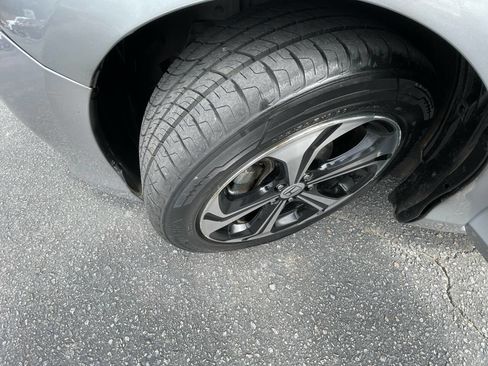 Used 2017 Honda Accord EX image 22