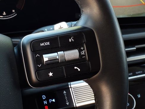 Certified 2025 Hyundai Santa Fe XRT image 28