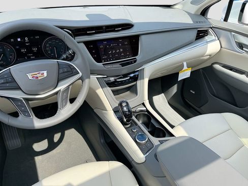 New 2026 Cadillac XT5 Premium Luxury w/ Driver Assist Package image 30
