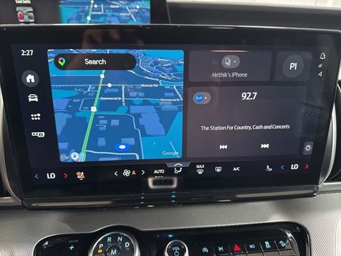 Used 2025 Ford Expedition Active AWD/4WD image 22