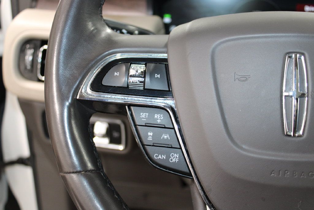 Used 2023 Lincoln Nautilus Reserve w/ Equipment Group 201A FWD image 35