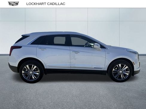 Certified 2025 Cadillac XT5 Premium Luxury image 2
