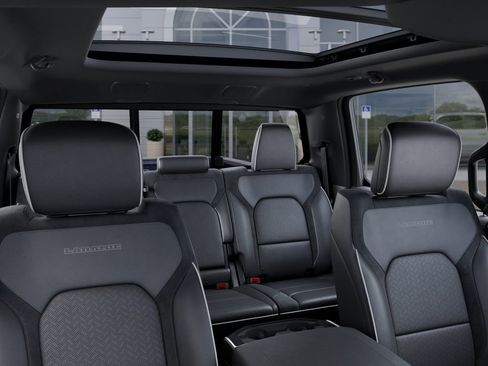 New 2026 RAM 1500 Laramie AWD/4WD image 27
