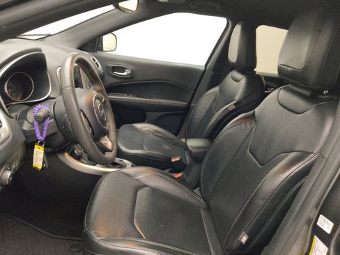 Used 2021 Jeep Compass Latitude AWD/4WD image 17