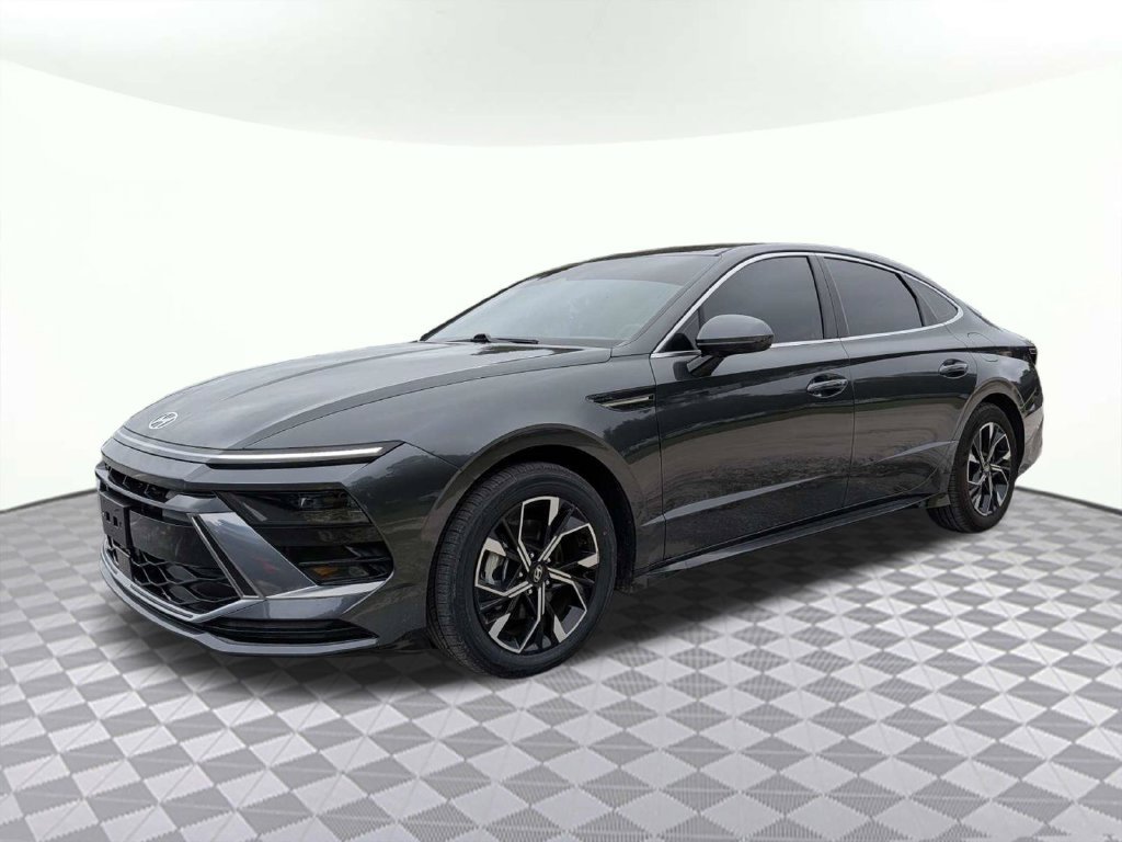 Used 2025 Hyundai Sonata SEL FWD image 7
