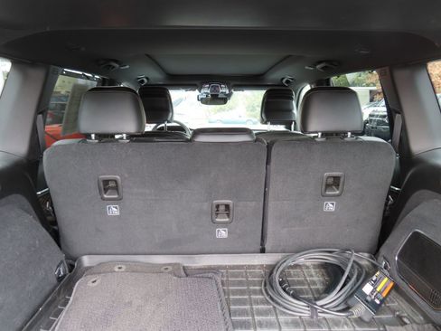 Used 2023 Jeep Grand Cherokee Summit w/ Luxury Tech Group V image 42