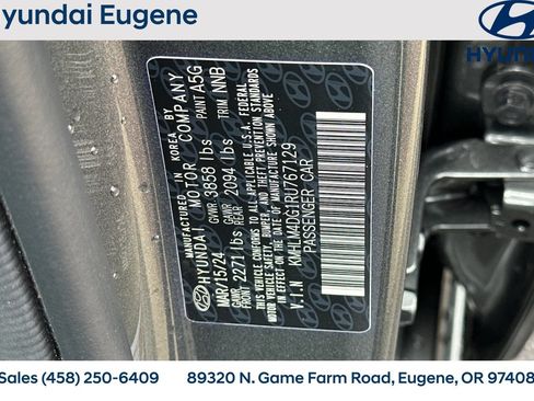 Used 2024 Hyundai Elantra SEL FWD image 37