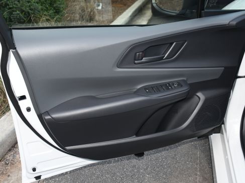 New 2026 Toyota Prius LE image 5