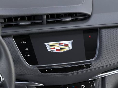 New 2026 Cadillac XT5 Premium Luxury w/ LPO, ONYX Package FWD image 44