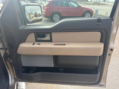 Used 2013 Ford F150 XLT w/ XLT Chrome Pkg image 19