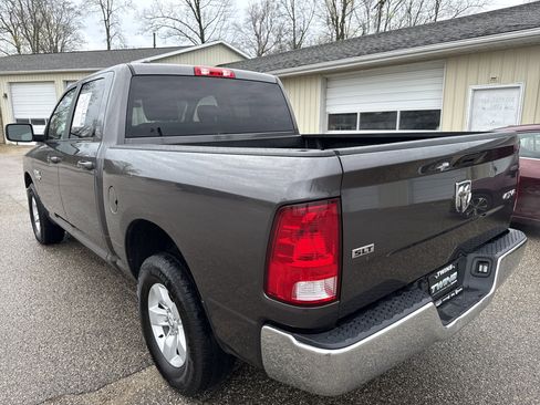 Used 2021 RAM 1500 Classic SLT AWD/4WD image 7