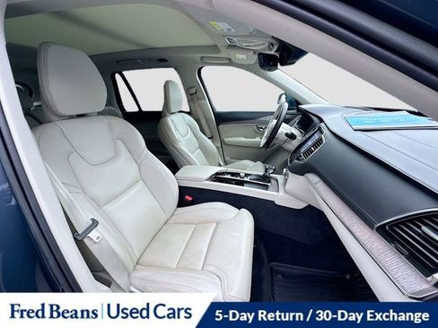 Used 2022 Volvo XC90 T6 Inscription w/ Advanced Package image 32