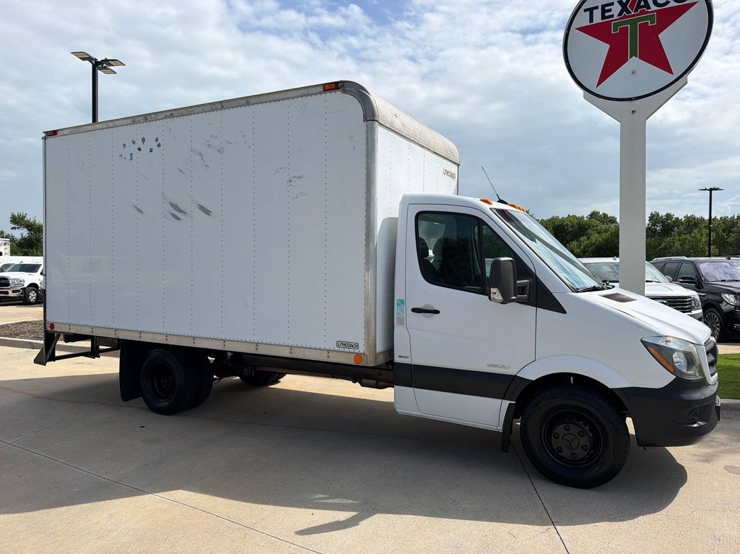 Used 2015 Mercedes-Benz Sprinter 3500 image 10