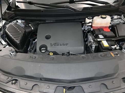 Used 2024 Buick Enclave Premium FWD image 28