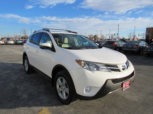 Used 2013 Toyota RAV4 XLE image 8